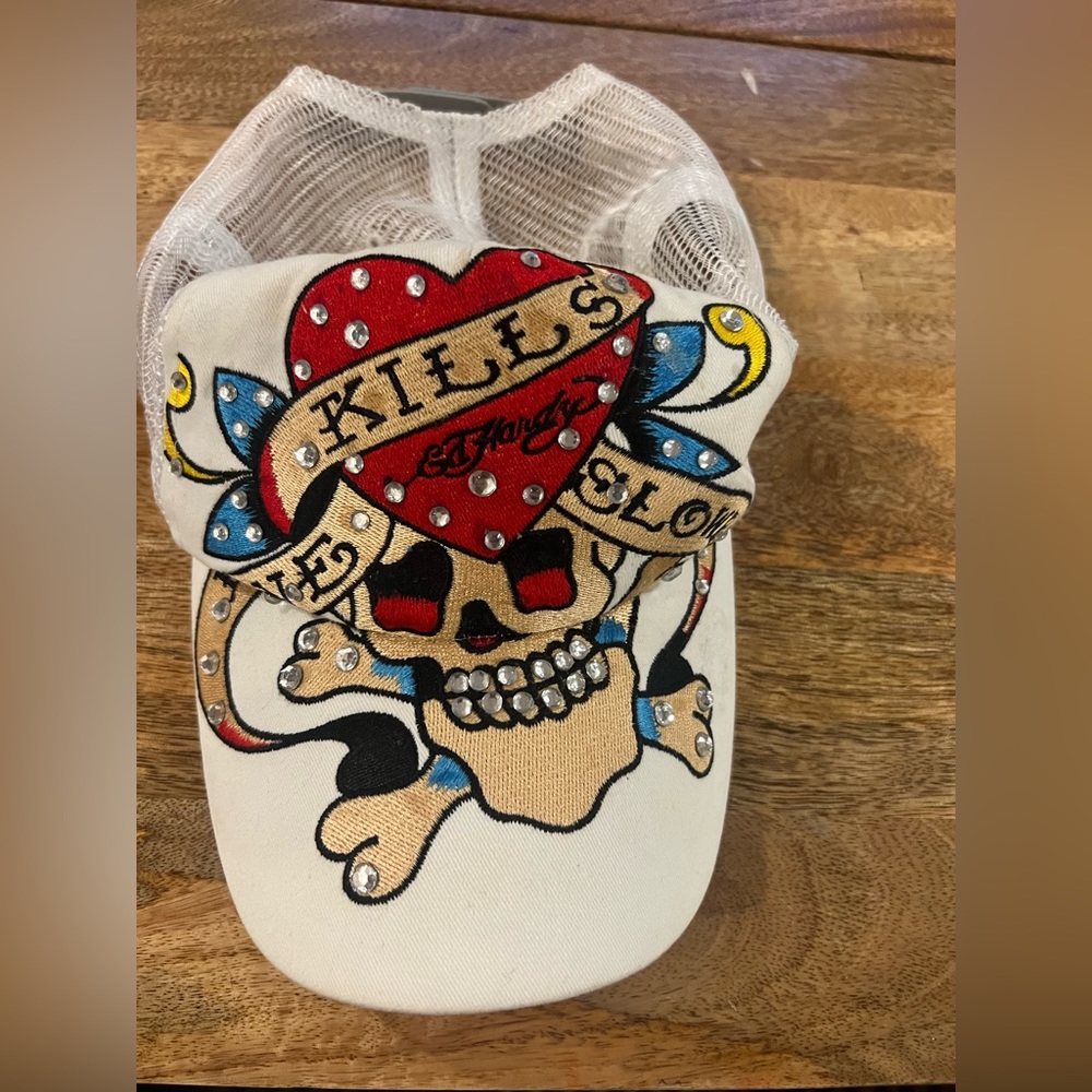 White Ed hardy hat